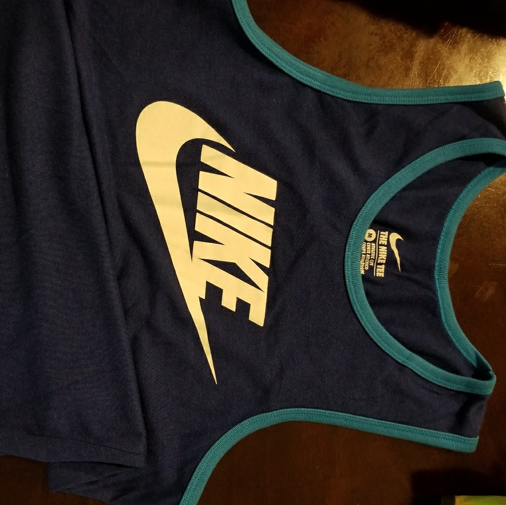Nike tank top